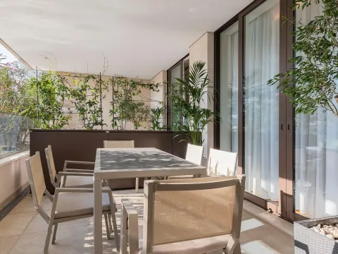 Prodaja, dvosoban stan, 186m², Tivat, Crna Gora - image 4