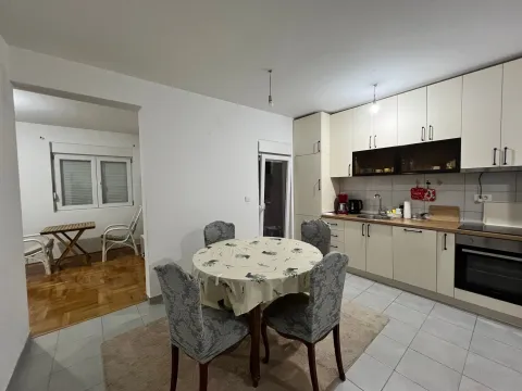 Rent, two bedroom apartment, 64m², Krivi Most, Podgorica - image 8