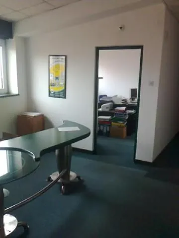 Rent, office space, 170m², Zemun Centar, Zemun Sve Podlokacije