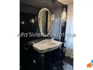 Izdavanje, četvorosoban stan, 150m², Savski Venac, Beograd - image 14