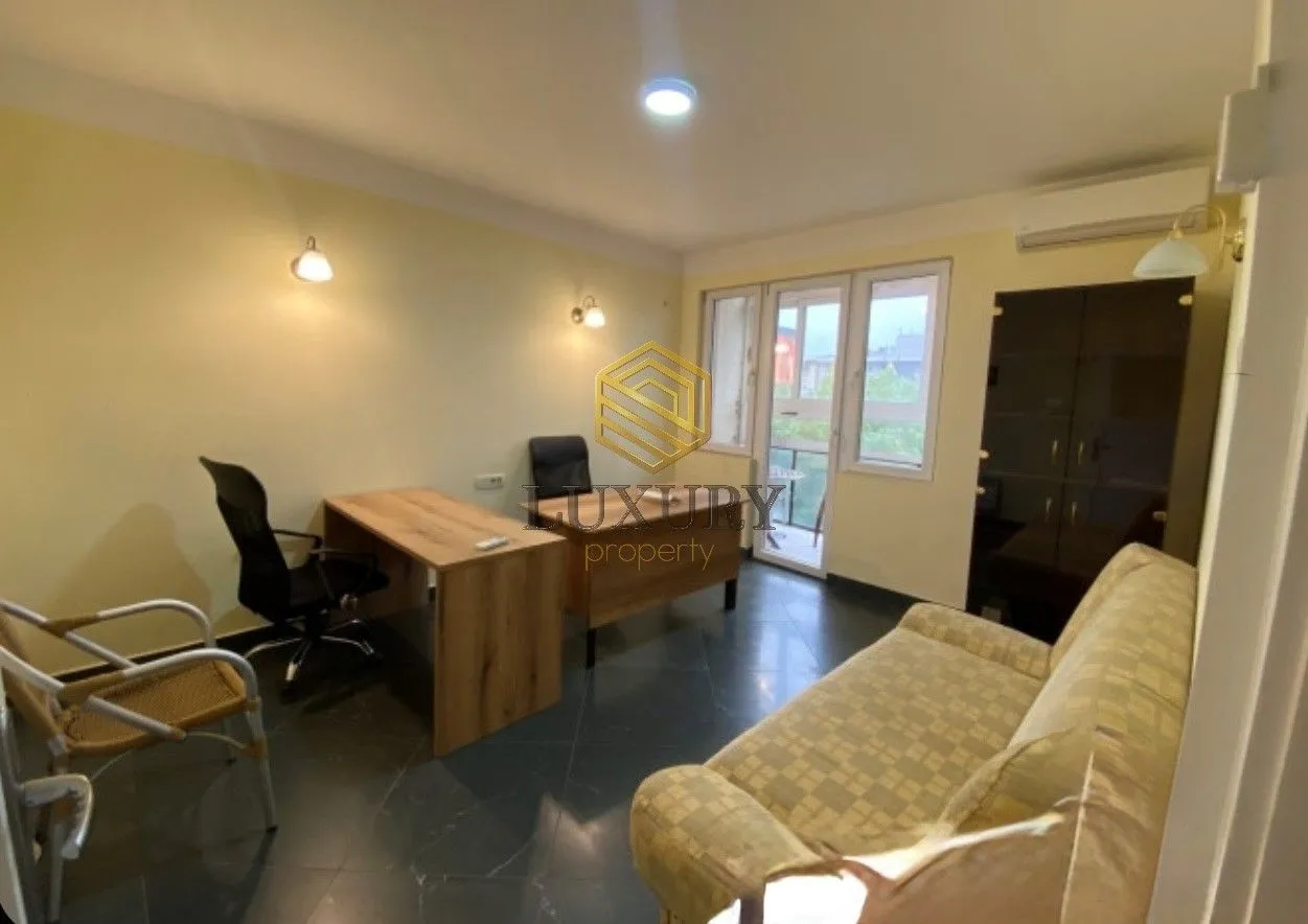 Rent, office space, 37m², Centar, Podgorica