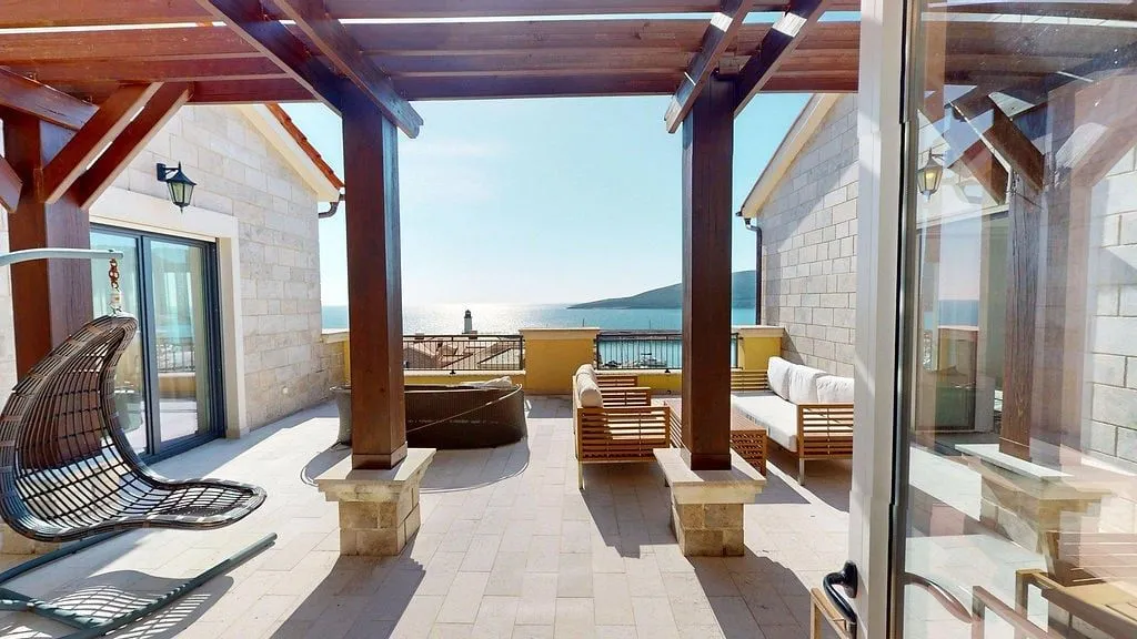 Sale, apartment, 234m², Tivat, Crna Gora