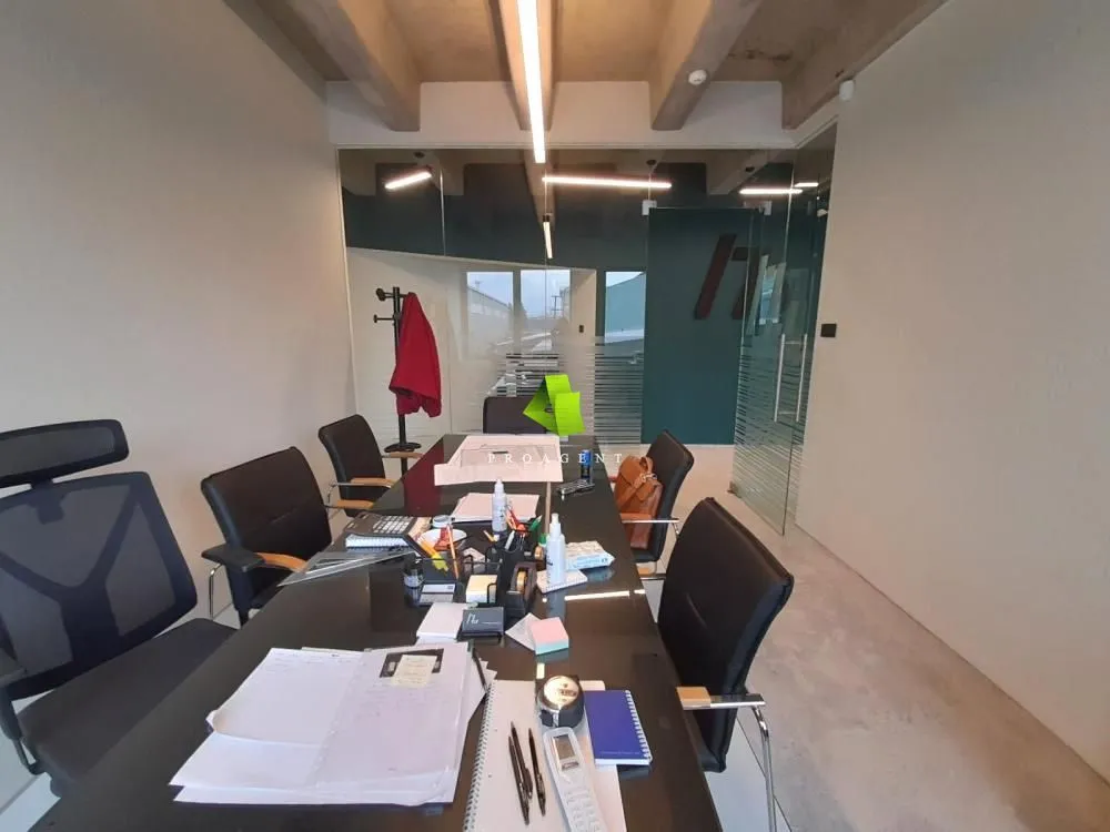 Rent, office space, 130m², Crveni Krst, Niš