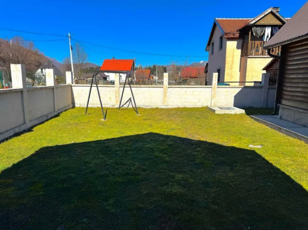 Prodaja, kuća, 122m², Centar, Kolašin