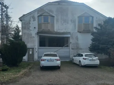 Poslovni prostor in Baranda