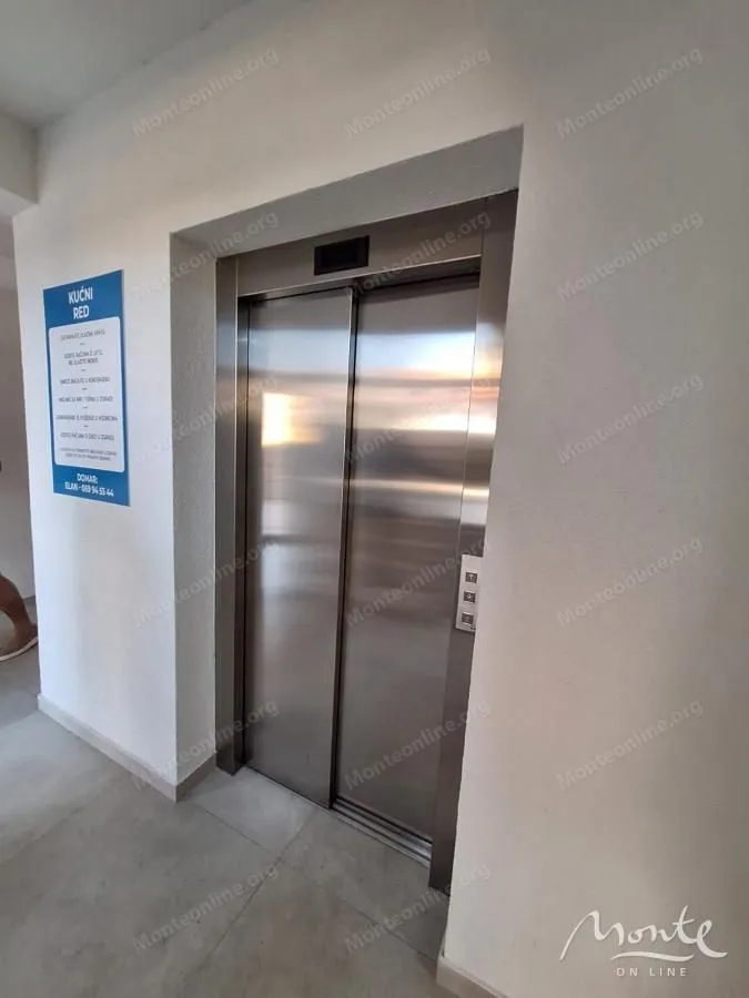 Sale, two bedroom apartment, 67m², Dobre Vode, Bar