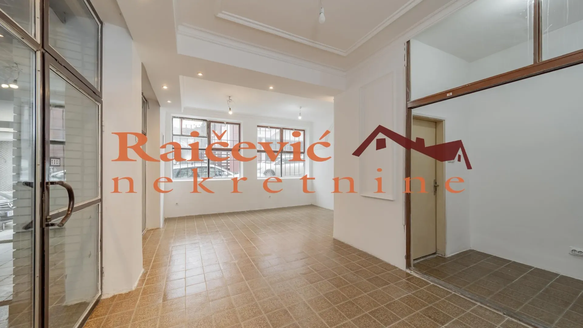 Sale, office space, 49m², Voždovac Sve Podlokacije, Beograd