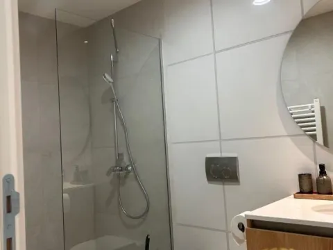 Izdavanje, dvosoban stan, 59m², Savski Venac, Beograd - image 9