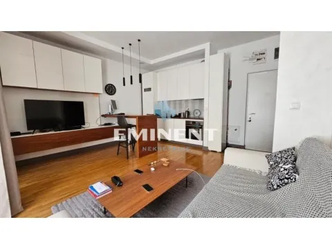 Izdavanje, dvosoban stan, 44m², Banovo Brdo, Beograd - image 2