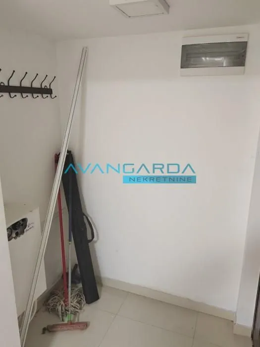Prodaja, stan, 66m², Čubura, Beograd