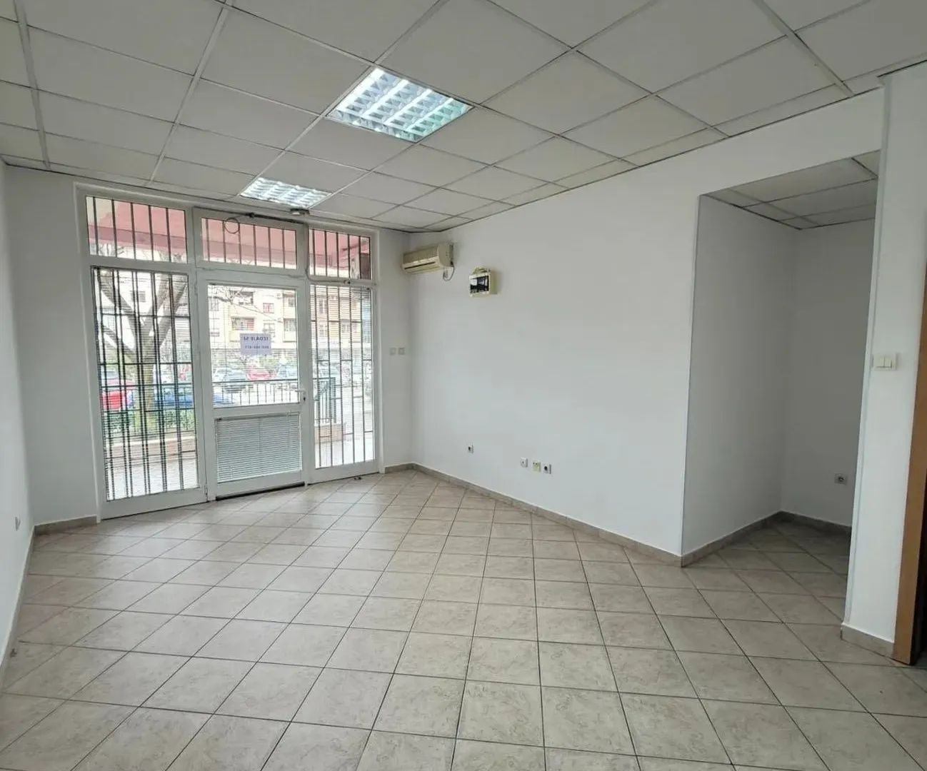 Rent, office space, 25m², Krivi Most, Podgorica