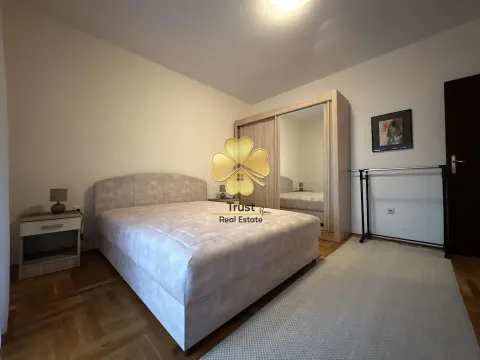 Izdavanje, dvosoban stan, 80m², Stari Aerodrom, Podgorica - image 7