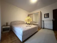 Izdavanje, dvosoban stan, 80m², Stari Aerodrom, Podgorica - image 7