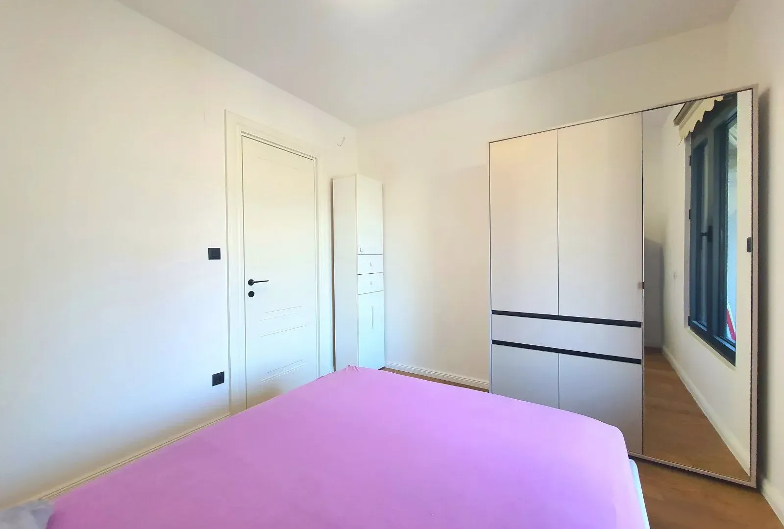 Izdavanje, jednosoban stan, 46m², Donja Gorica, Podgorica