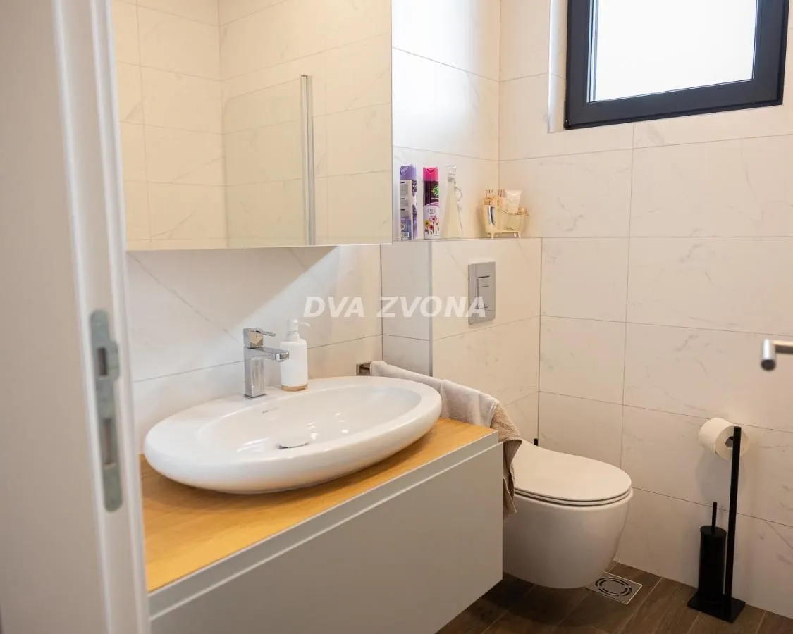 Prodaja, stan, 309m², Bulevar Evrope, Novi Sad Sve Podlokacije