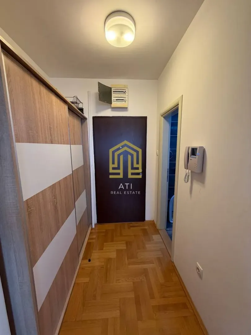 Prodaja, dvosoban stan, 86m², Boreti, Budva