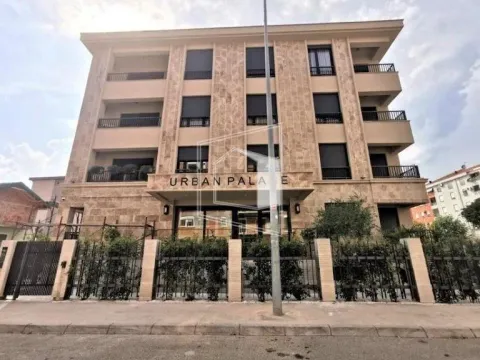 Izdavanje, stan, 45m², Blok 6, Podgorica