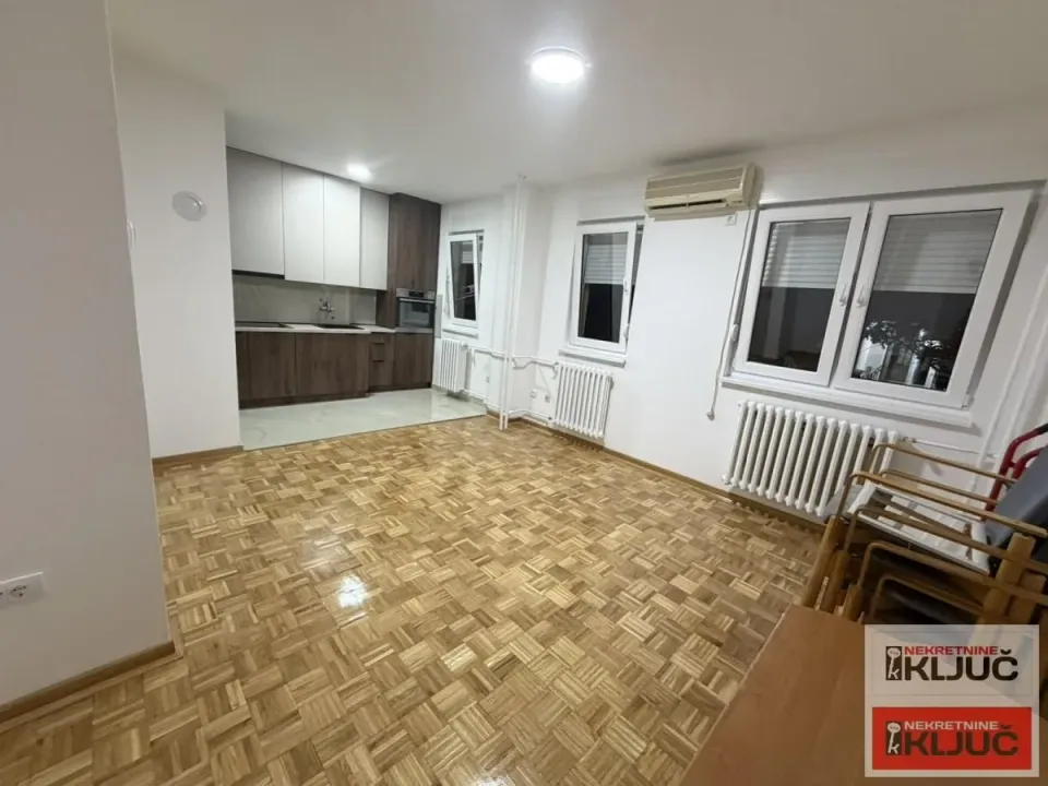 Prodaja, jednosoban stan, 30m², Novo naselje, Novi Sad