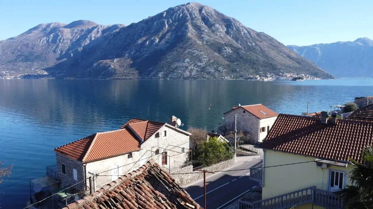 Sale, land lot, 12507m², Kotor, Crna Gora