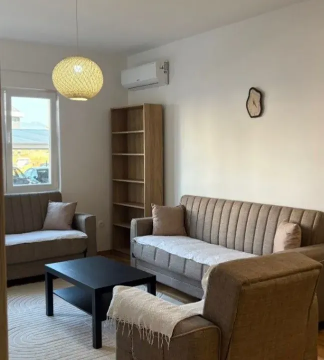 Izdavanje, jednosoban stan, 46m², Zabjelo, Podgorica