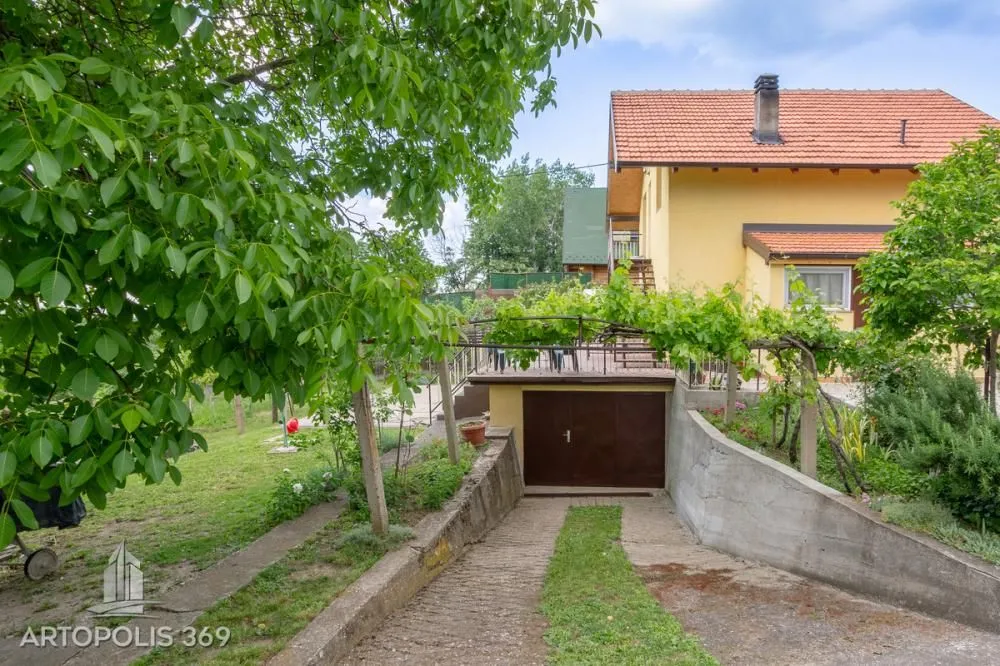 Sale, house, 185m², Grocka, Beograd