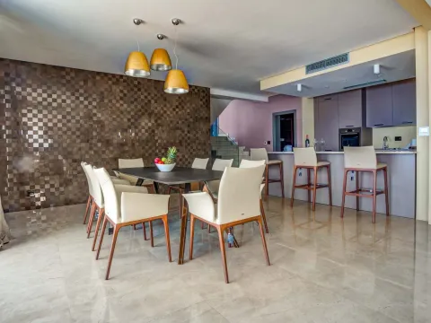 Prodaja, kuća, 1184m², Budva, Crna Gora - image 12