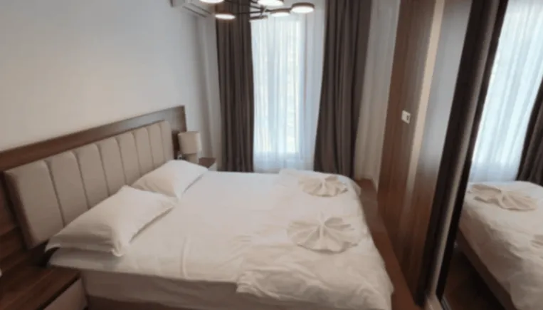 Izdavanje, dvosoban stan, 80m², Rafailovići, Budva