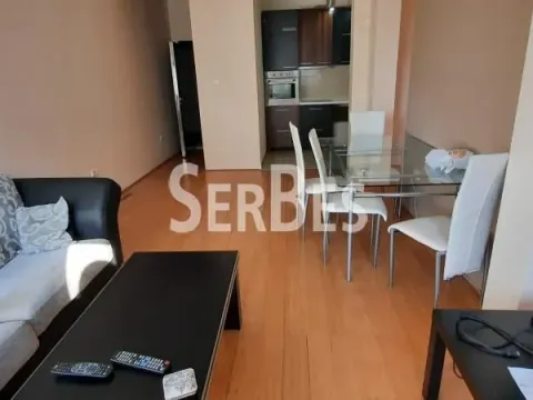 Izdavanje, dvosoban stan, 52m², Centar, Novi Sad