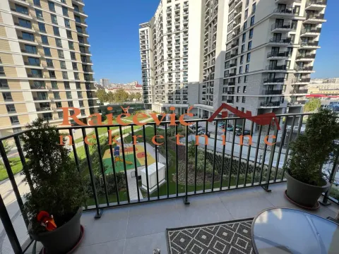 Sale, studio apartment, 27m², Savski Venac, Beograd - image 1