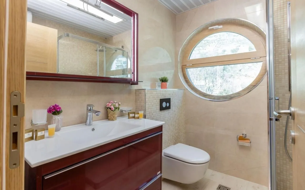 Prodaja, trosoban stan, 107m², Pržno, Budva