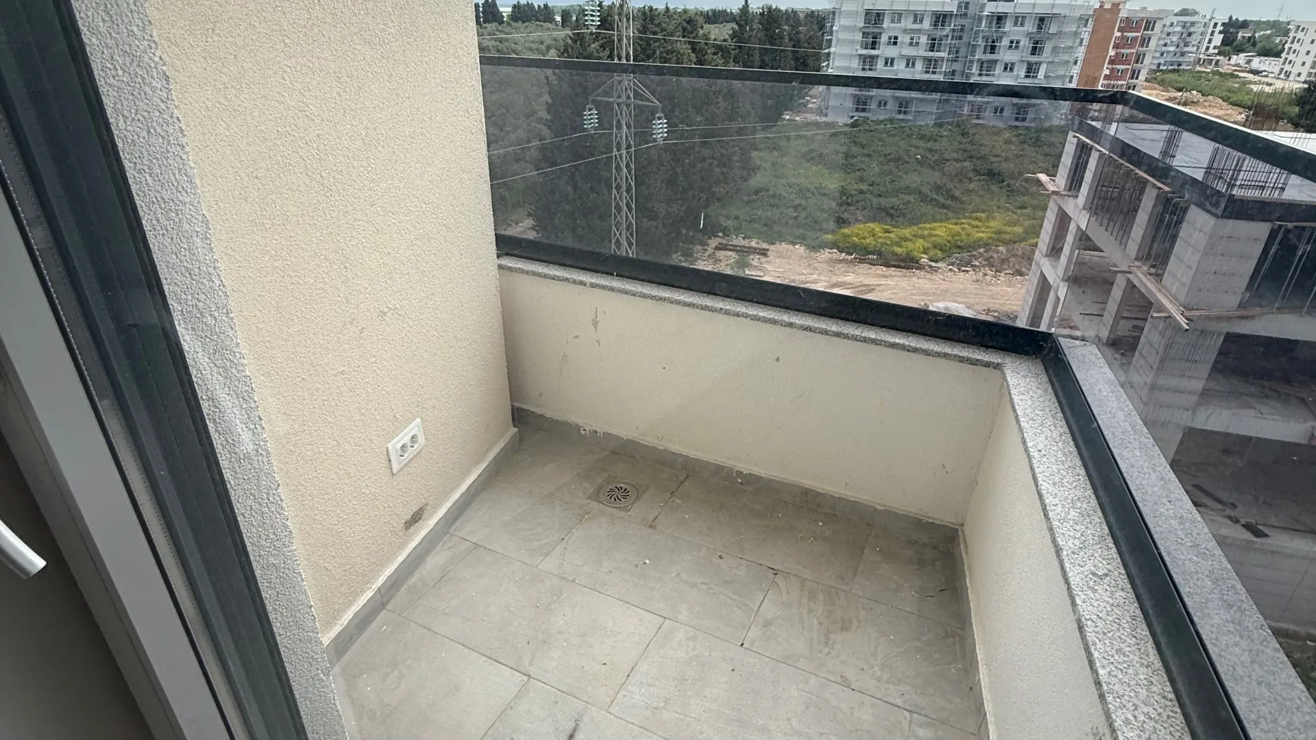 Sale, two bedroom apartment, 80m², Velika Plaža, Ulcinj