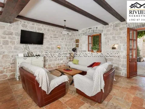 Prodaja, kuća, 450m², Dobrota, Kotor - image 30