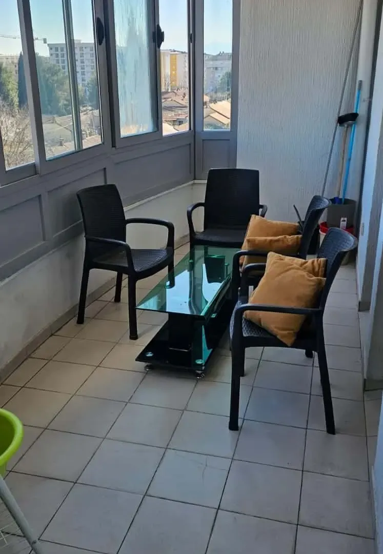 Izdavanje, dvosoban stan, 66m², Zabjelo, Podgorica