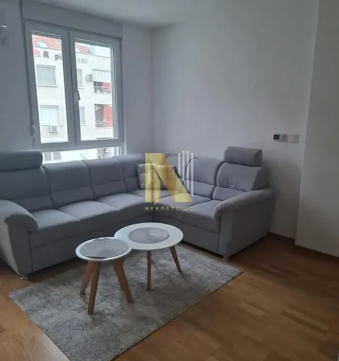 Rent, one bedroom apartment, 41m², Bulevar patrijarha Pavla, Novi Sad Sve Podlokacije