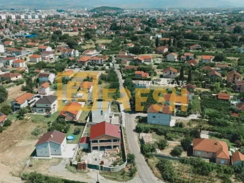 Sale, house, 270m², Gornja Gorica, Podgorica - image 2