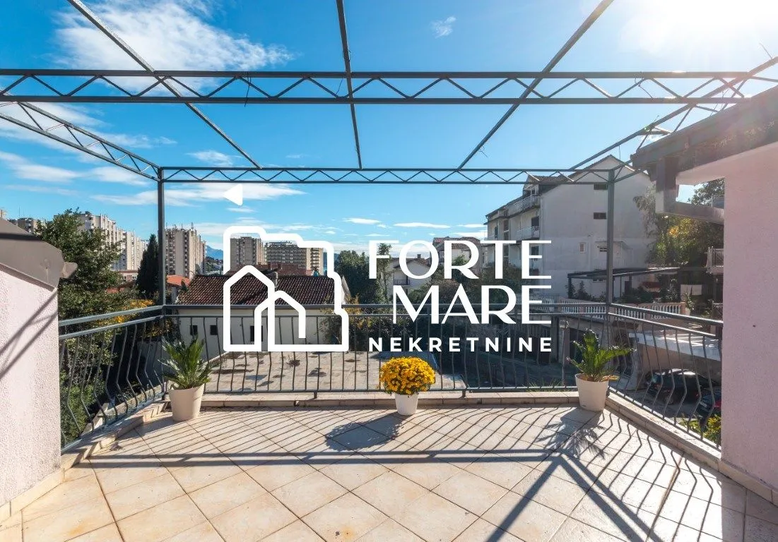 Prodaja, dvosoban stan, 98m², Igalo, Herceg Novi