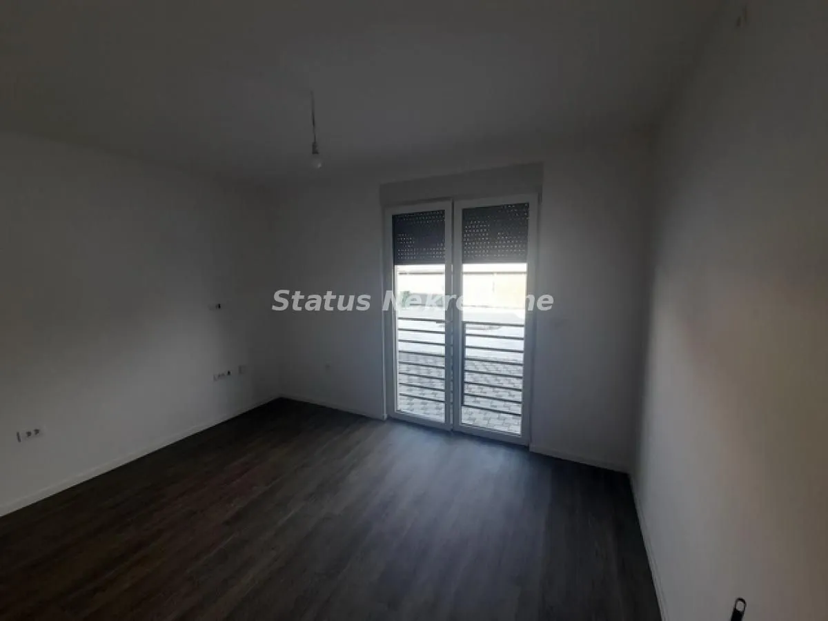Prodaja, trosoban stan, 80m², Adice, Novi Sad Sve Podlokacije