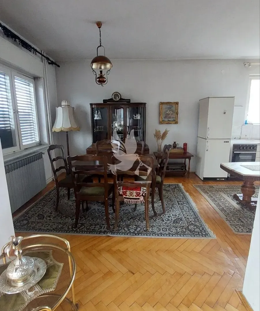 Sale, house, 400m², Rabrovac, Mladenovac
