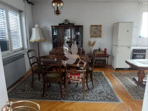 Sale, house, 400m², Rabrovac, Mladenovac - image 10