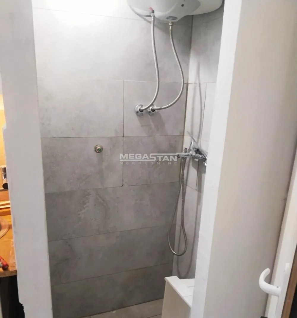 Rent, apartment, 18m², Kanarevo Brdo, Beograd
