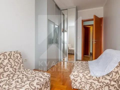 Sale, three bedroom apartment, 140m², Preko Morače, Podgorica - image 9