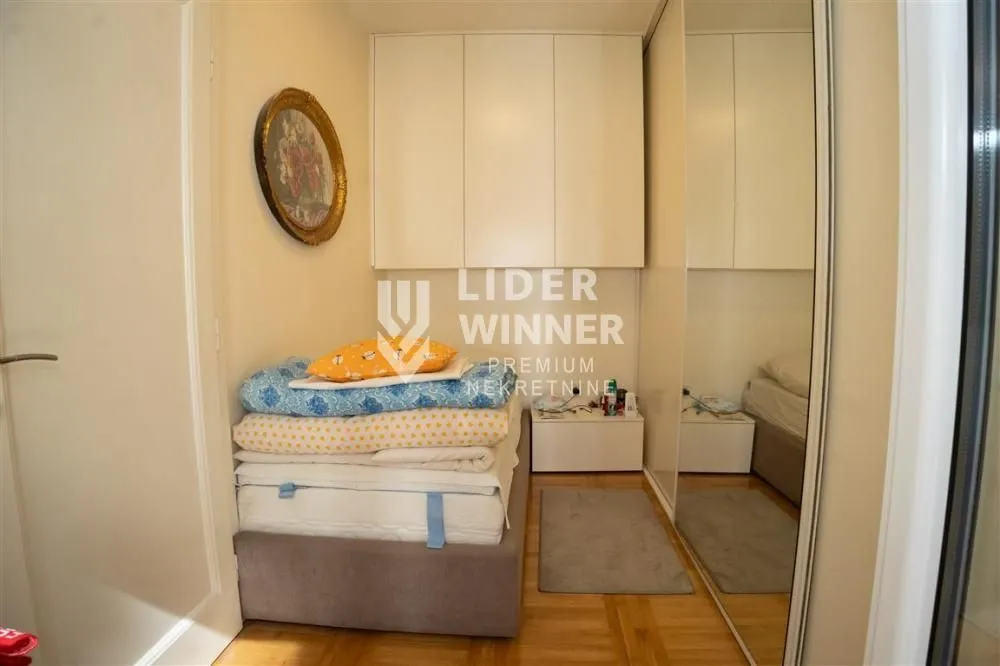 Prodaja, jednosoban stan, 48m², Bajlonijeva Pijaca, Beograd