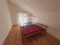 Izdavanje, kuća, 320m², Zagorič, Podgorica - image 5