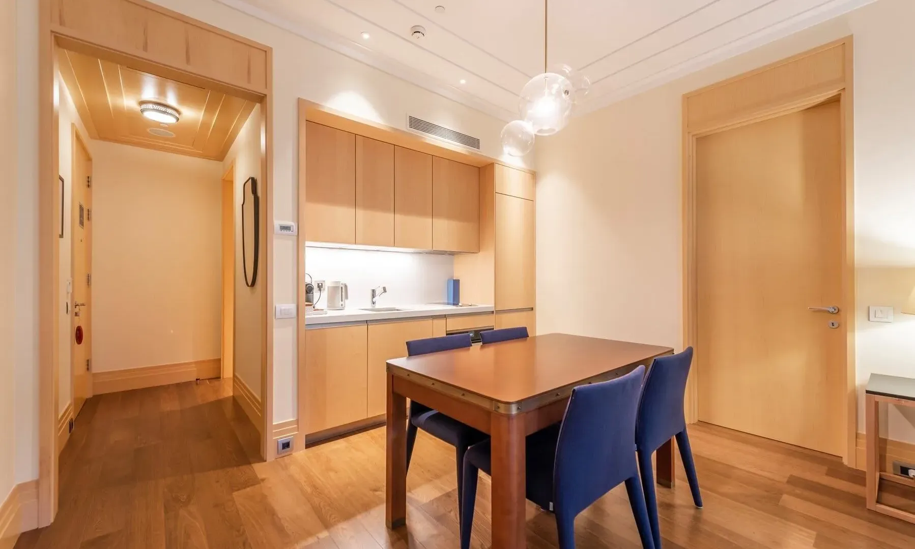Prodaja, jednosoban stan, 80m², Porto Montenegro, Tivat