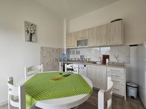 Rent, one bedroom apartment, 49m², Šušanj, Bar - image 4