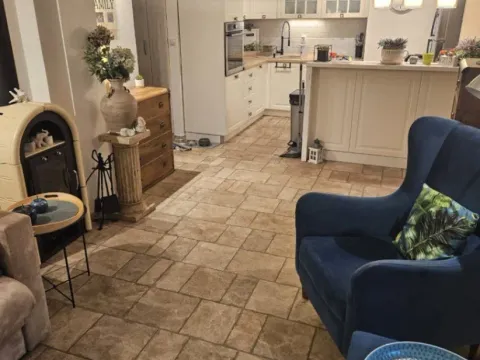 Prodaja, kuća, 240m², Risan, Kotor - image 9