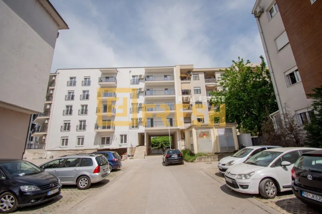 Rent, studio apartment, 36m², Stara Varoš, Podgorica