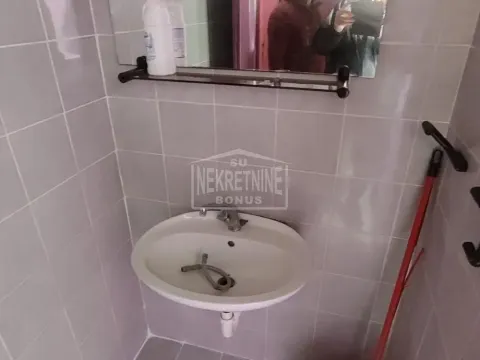 Izdavanje, poslovni prostor, 116m², Radijalac, Subotica - image 7