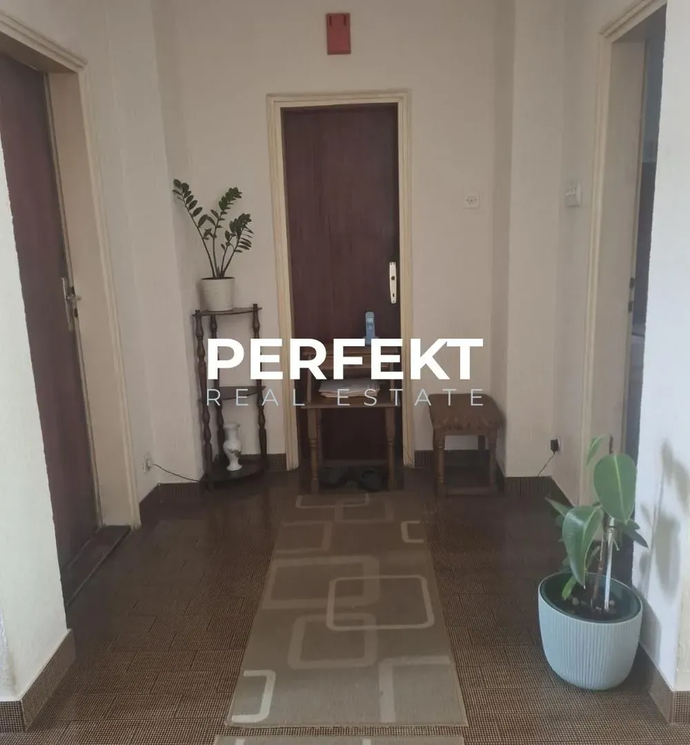 Prodaja, kuća, 273m², Pančevo, Srbija