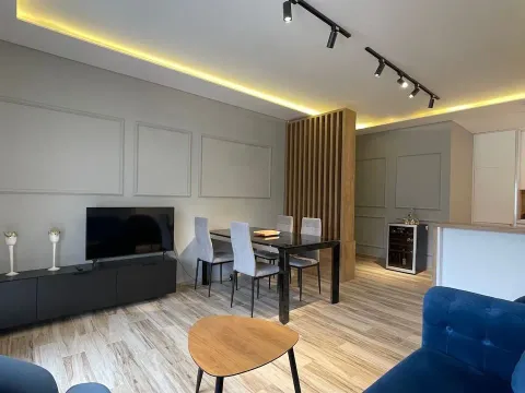 Sale, two bedroom apartment, 66m², Bečići, Budva - image 1